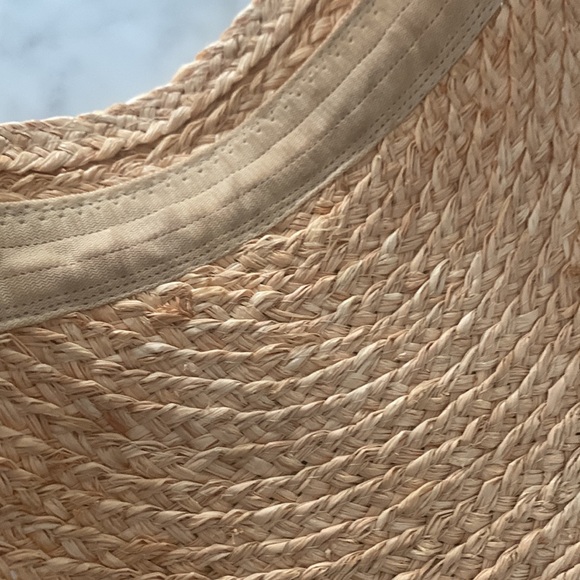 Straw wide brim adjustable visor - Picture 3 of 4